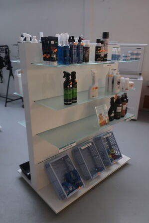 3 stk. butiksreoler uden indhold