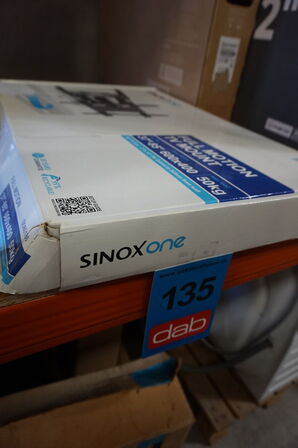 Sinox One full motion  TV vægbeslag. 37"-85"