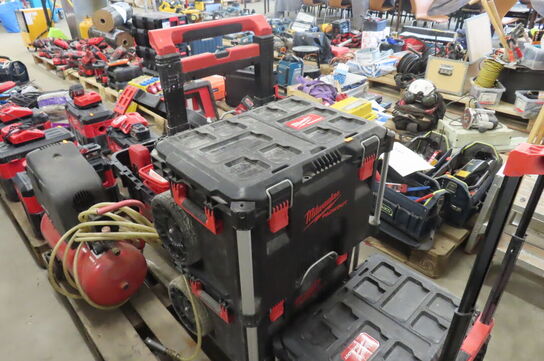 3 stk. Værktøjskasser med indhold 