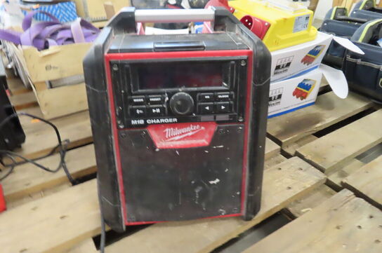 Arbejdsradio MILWAUKEE M18RC