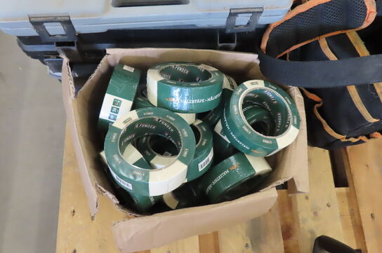 Afdækningstape, værktøjtaske & skruer mv. 