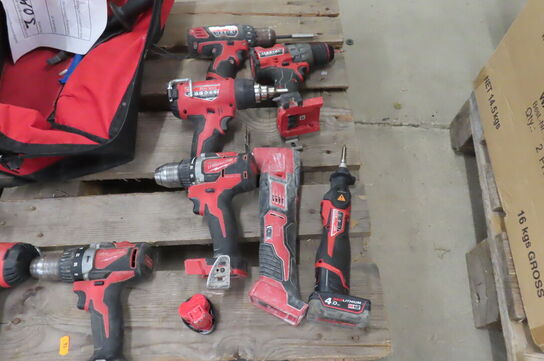 9 stk. elværktøj MILWAUKEE 