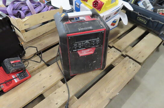 Arbejdsradio MILWAUKEE M18RC
