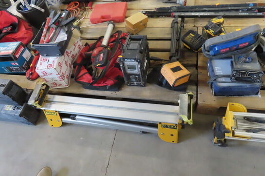 Kap/geringssav DeWalt inkl. Skinne