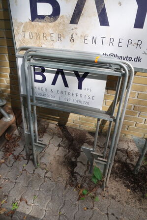 5 stk. Byggepladsskilte