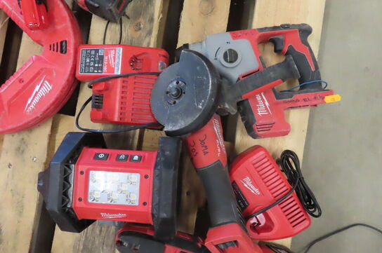 4 stk. elværktøj MILWAUKEE 