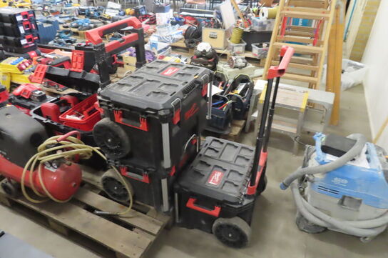 3 stk. Værktøjskasser med indhold 