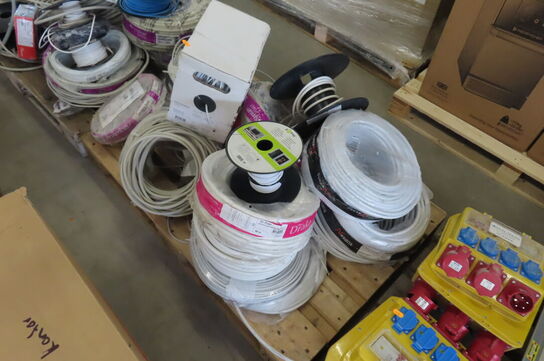 Palle med slanger/ledninger 