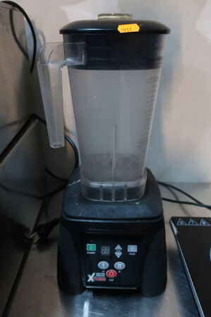 Blender MX1100XTPEE