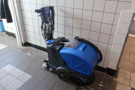 Gulvvaskemaskine WIPEKET SWM30