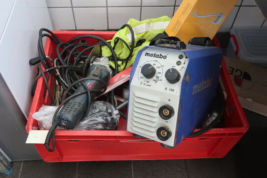 Kasse med blandet indhold