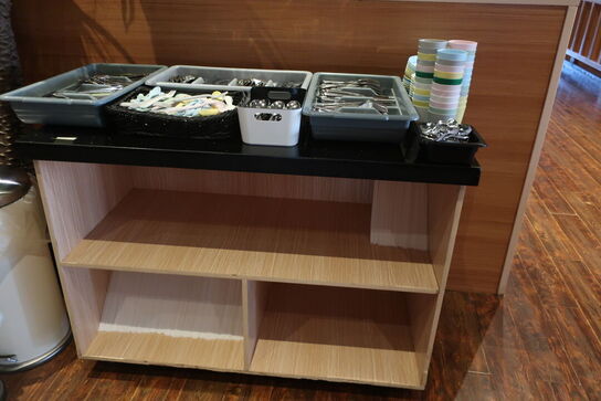 Buffetbord og rullebord