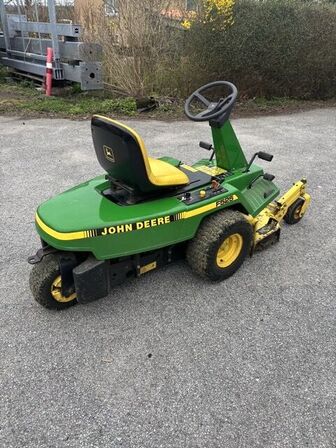 3 hjulet plæneklipper, John Deere F525