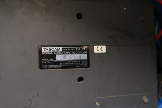 Båndoptager TASCAM DA-P1