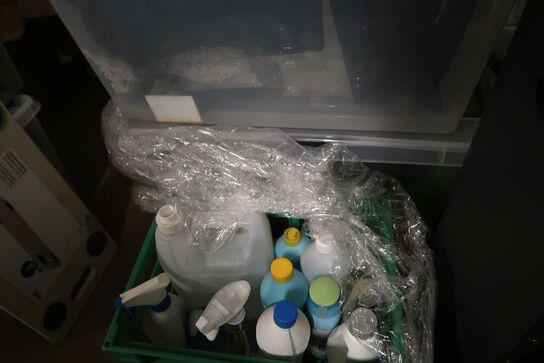 Palle med pavillonsider, varmeovn, arbejdslamper, møbelhund m.m.