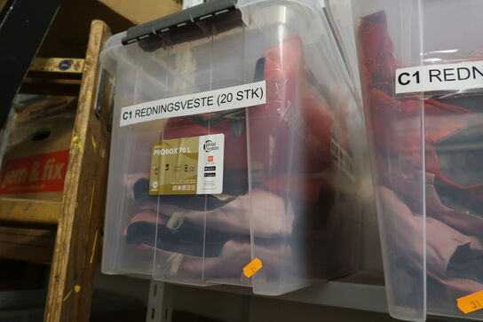 3 stk. kasser med redningsveste