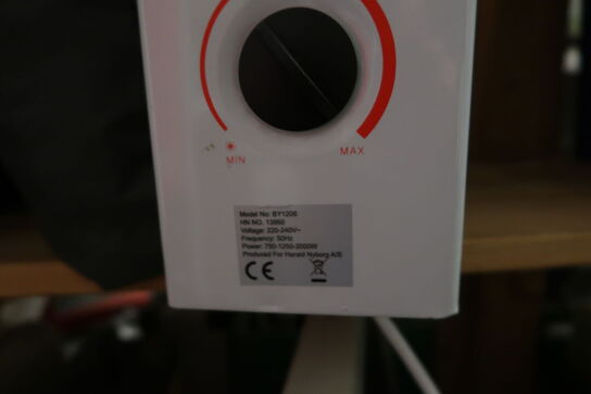 Varmeblæser samt div. Tilbehør til pavillon