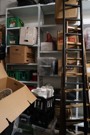 Div. Forlængerledninger, pavillonsider, varmeovn, sejlduge, løvblæser m.m.