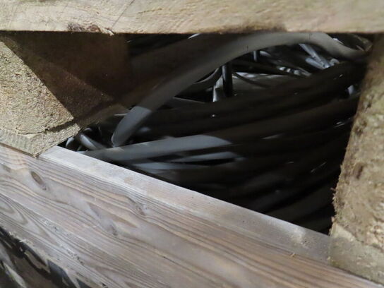 Div. materialer, eltavler og ledninger