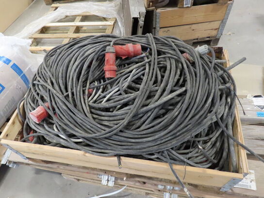 Div. materialer, eltavler og ledninger