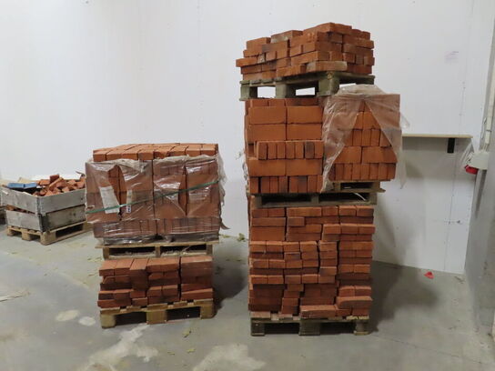 Div. assoteret overliggere og rest mursten