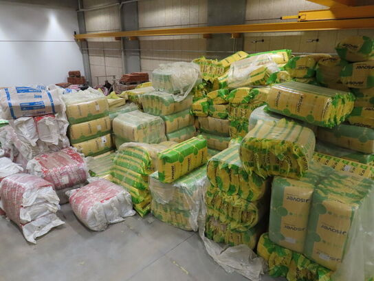 KÆMPE LOT ISOLERING, mindst 800 pakker blandet isolering