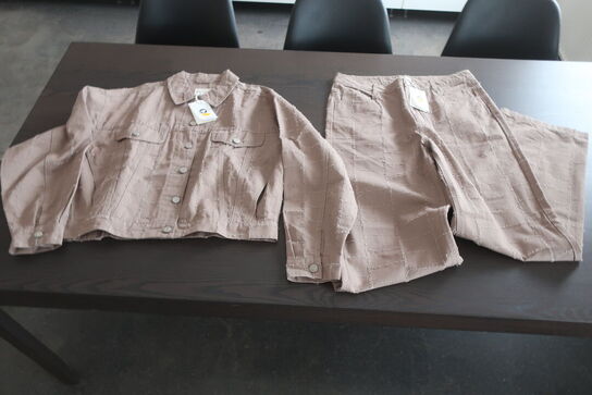 Bukser + Jakke GOTS Str. L