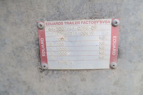 Trailer EDUARD 4018-2000 med stativ og pressenning samt div. Varelager