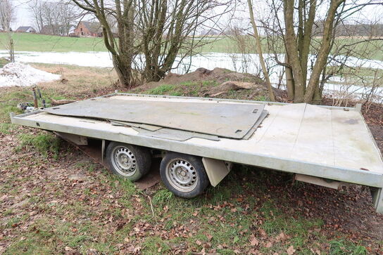 Autotrailer VARIANT 3521l4