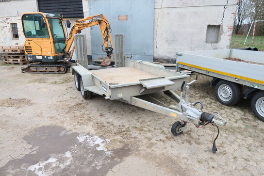 Maskintrailer VARIANT 3516b3