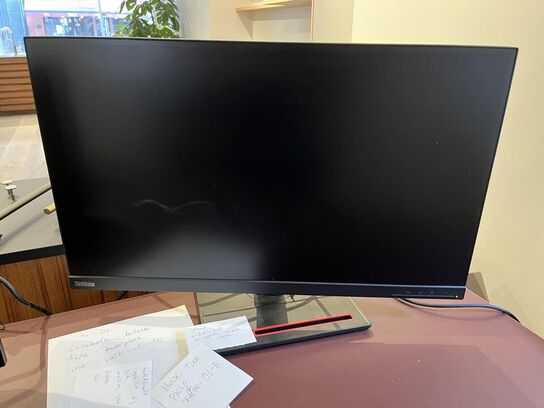 2 Skærme, DELL, LENOVO + Keyboard/Mus