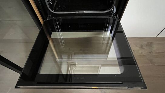 Ovn V-ZUG COMBAIR V4000 60P  (med pyrolyse)