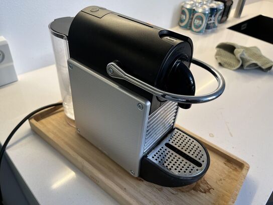 Kaffemaskine NESPRESSO