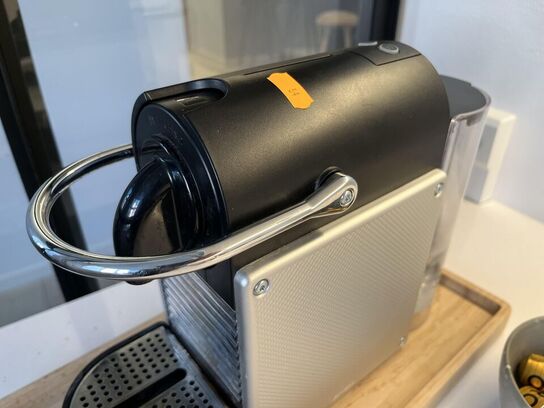 Kaffemaskine NESPRESSO