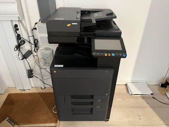 Kopimaskine TRUMP ADLER 3206ci