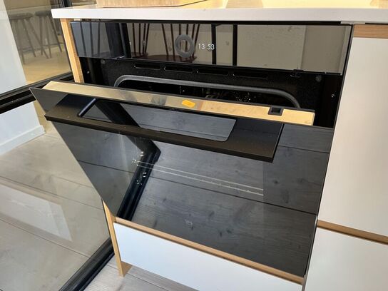 Form Plus+ ApS* Køkkener, kontorinventar mv.