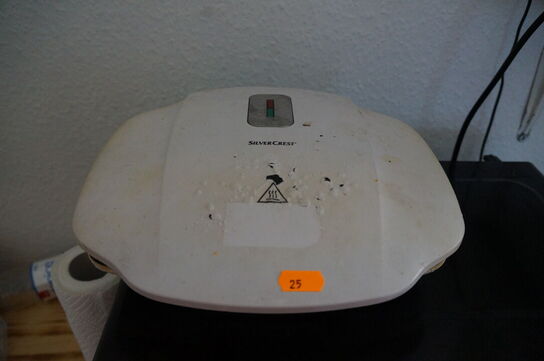 Køleskab, mikroovn, toaster, m.v.