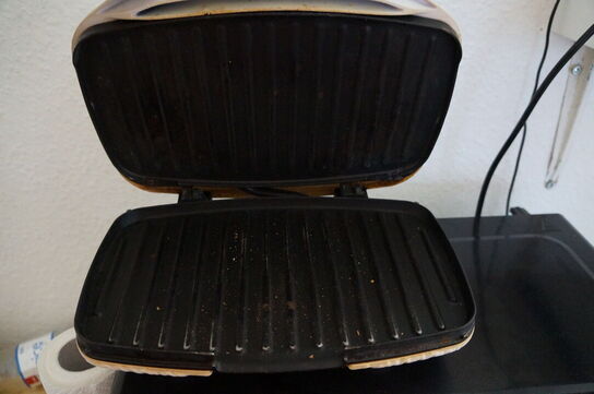 Køleskab, mikroovn, toaster, m.v.