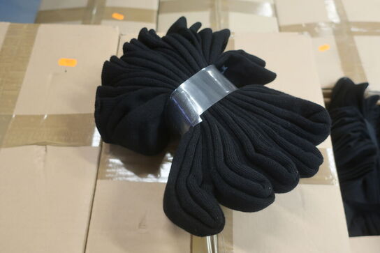 Ca. 1320 par sokker FALCK