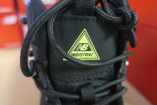 7 par sikkerhedssko NEW BALANCE assorteret 