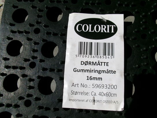 4 stk. gummimåtte & 1 stk. skobakke