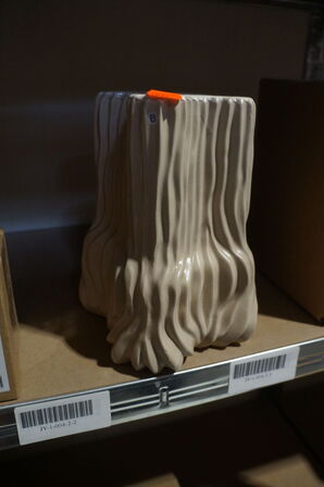 Magny vase BROSTE