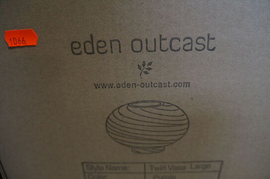 Vase EDEN OUTCAST TWIRL