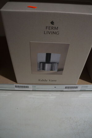 Eddy vase FERM LIVING