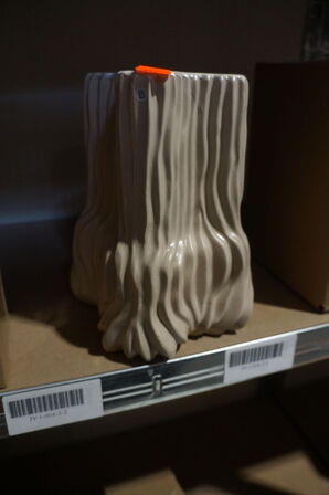 Magny vase BROSTE