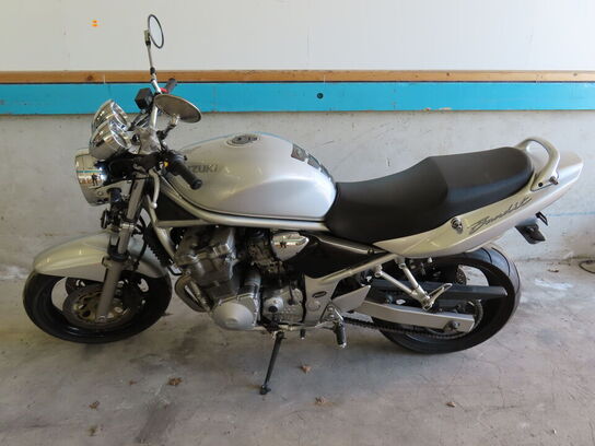 Motorcykel SUZUKI GSF 600 Bandit