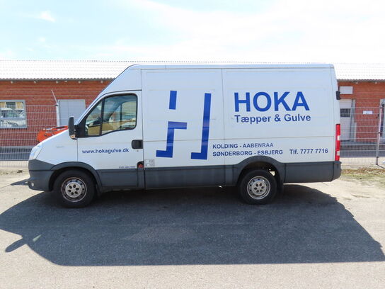 Varebil IVECO Daily 35S13V