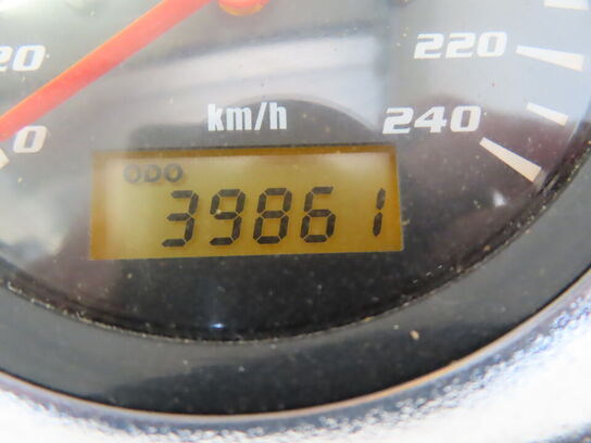 Motorcykel SUZUKI GSF 600 Bandit