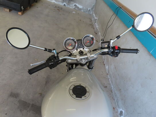 Motorcykel SUZUKI GSF 600 Bandit