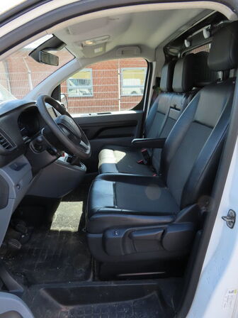 Varebil PEUGEOT Expert BlueHDI 120 L2